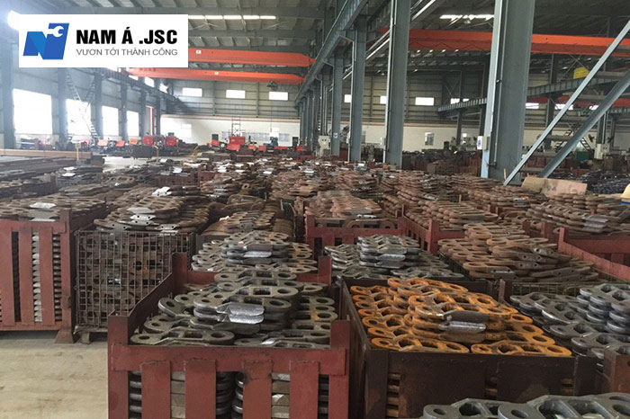 Xưởng gia công chế tạo, sản xuất xích tải công nghiệp